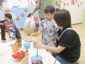 保育園の夏祭りの様子