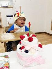 誕生日会の保育園児の様子