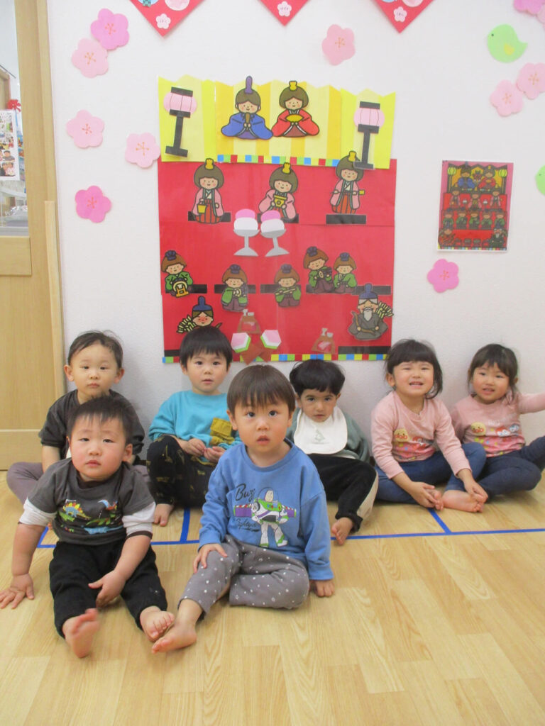 ひなまつりの集合写真