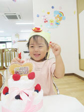 保育園の誕生日会の様子